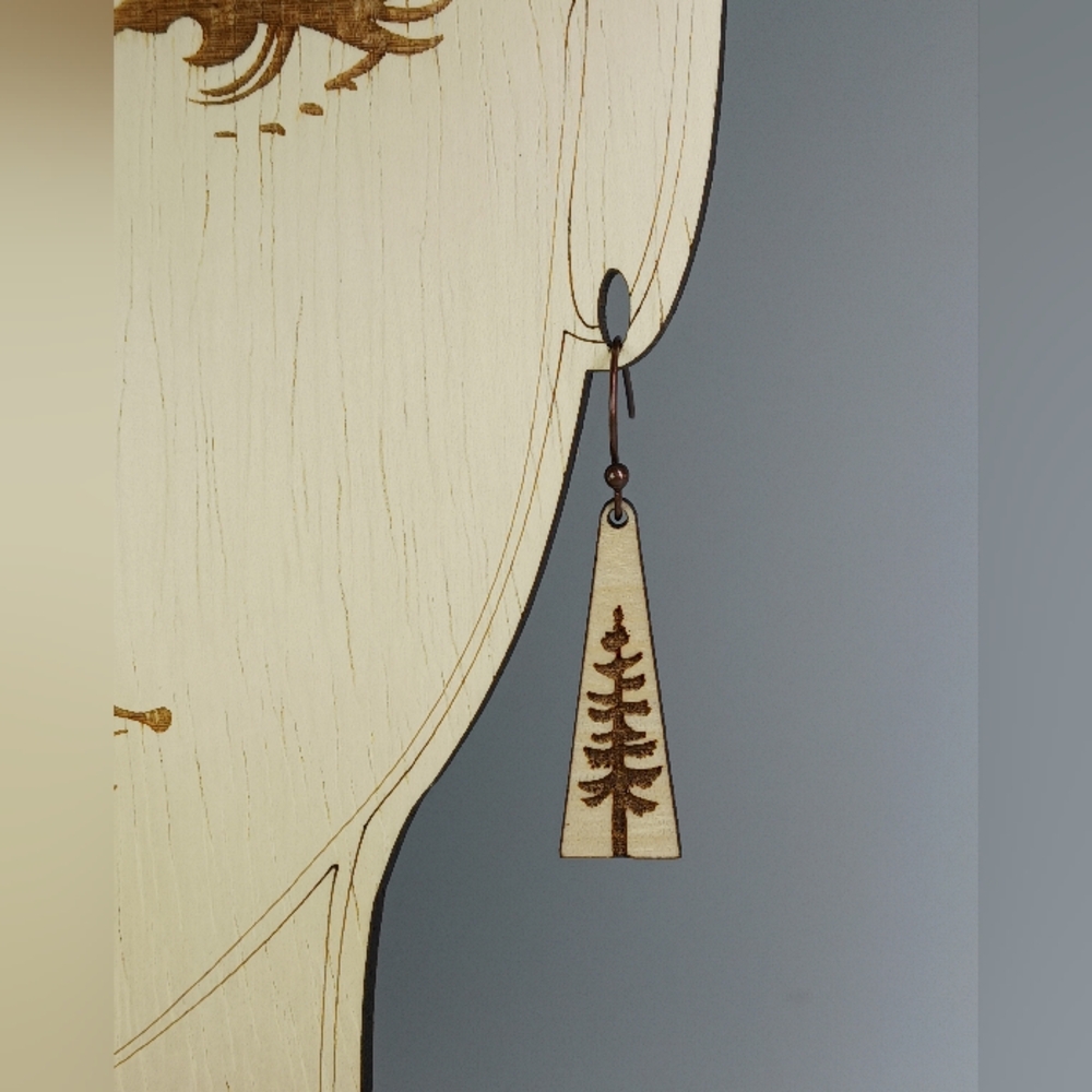 HAND CRAFTED Rustic Woodland Pine Tree Dangle Earrings - Picture 4 of 5
